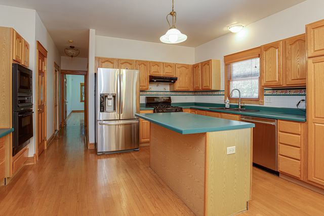 4N411 Trinity Lane, West Chicago, IL 60185