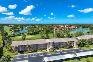 7360 Glenmoor LN 205, Naples, FL 34104
