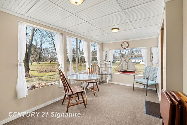 3105 E Stewart Road, Midland Twp, MI 48640