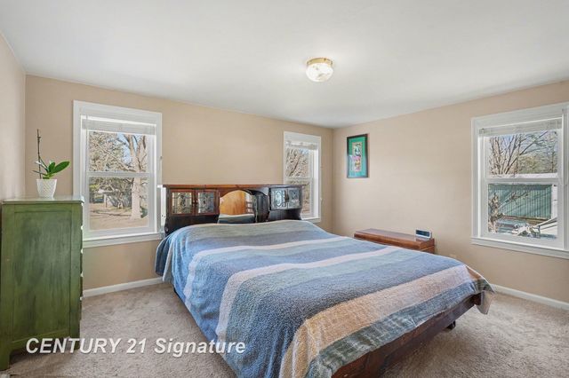 3105 E Stewart Road, Midland Twp, MI 48640