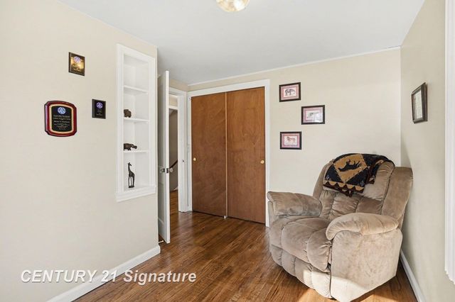 3105 E Stewart Road, Midland Twp, MI 48640