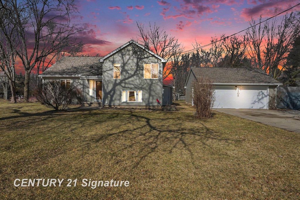 3105 E Stewart Road, Midland Twp, MI 48640