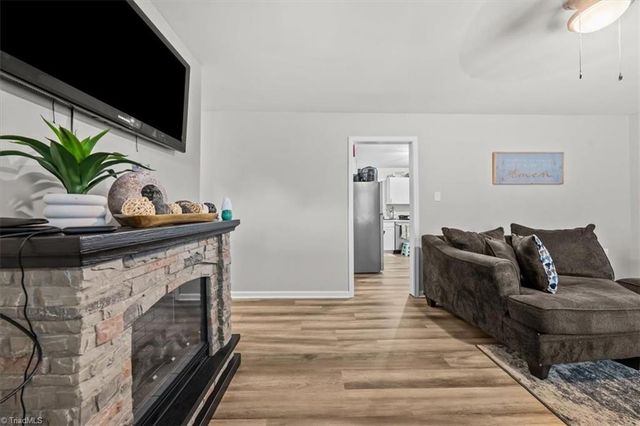 3855 Queen Ann Circle, Winston-salem, NC 27106