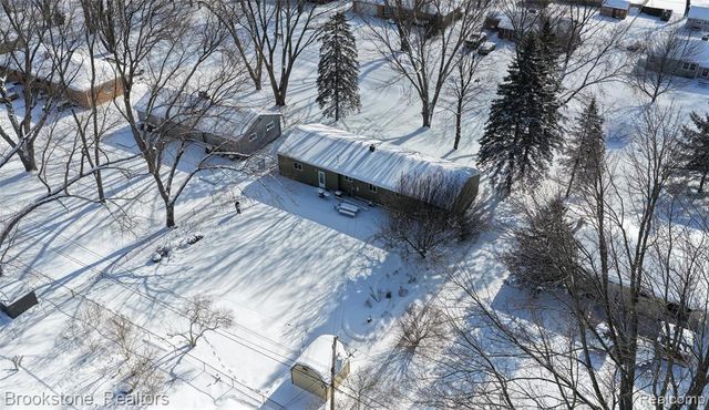 3474 Fort Drive, Waterford, MI 48328