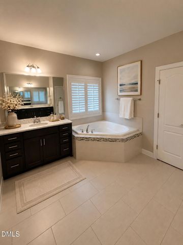 1128 Covered Bridge Trail, Chapel Hill, NC 27517
