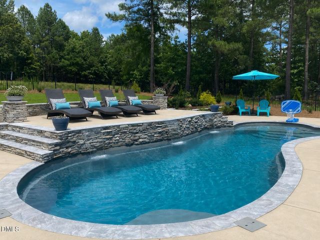 1128 Covered Bridge Trail, Chapel Hill, NC 27517