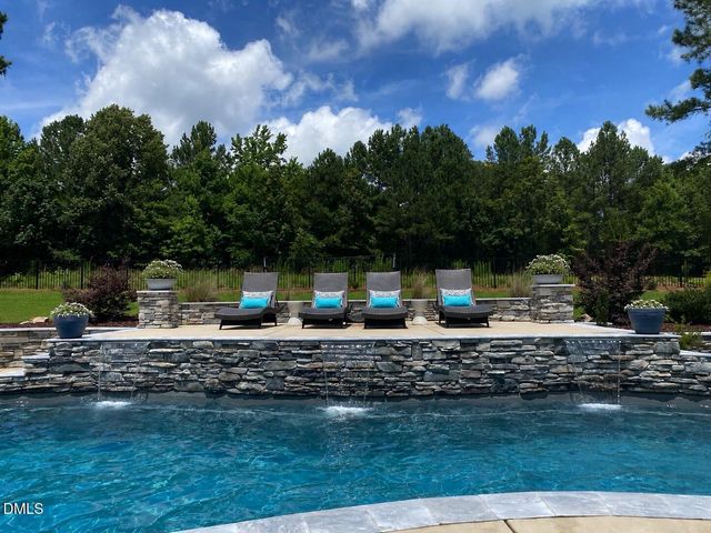 1128 Covered Bridge Trail, Chapel Hill, NC 27517