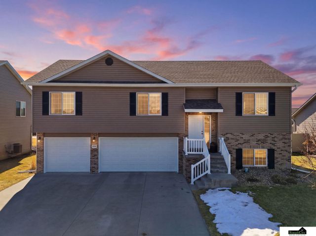 14341 Quentin Street, Waverly, NE 68462