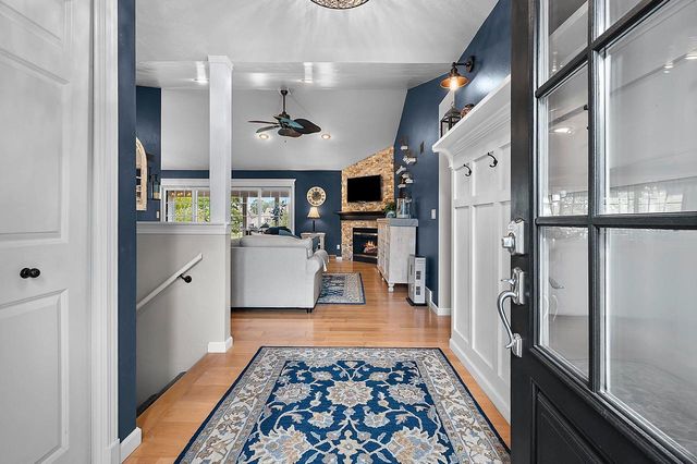 1220 STILLMEADOW LANE, Menasha, WI 54952