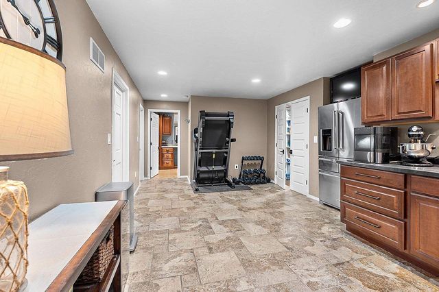 1220 STILLMEADOW LANE, Menasha, WI 54952
