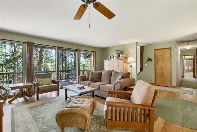11126 Norager Way, Grass Valley, CA 95949