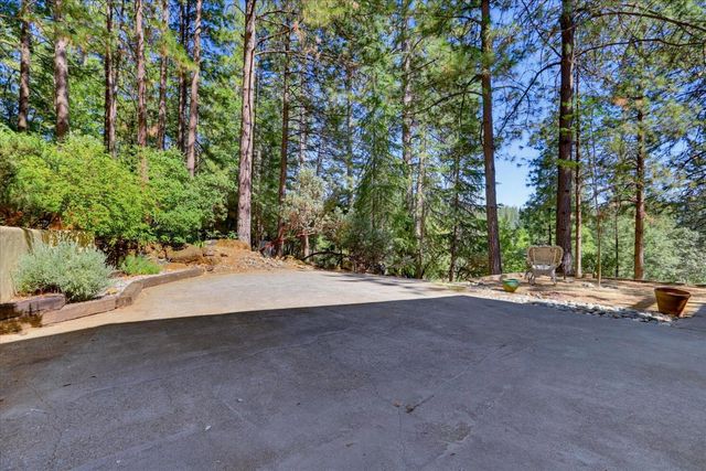 11126 Norager Way, Grass Valley, CA 95949