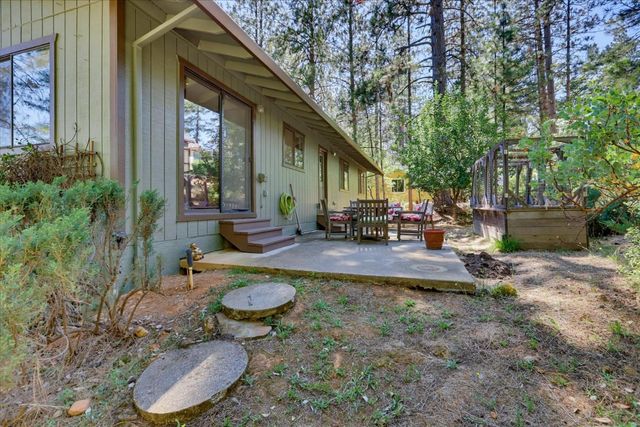 11126 Norager Way, Grass Valley, CA 95949