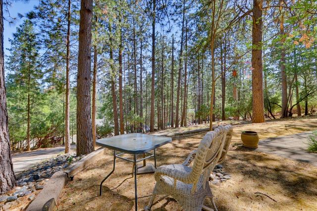 11126 Norager Way, Grass Valley, CA 95949