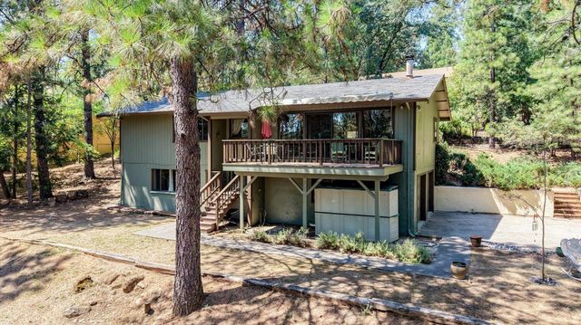 11126 Norager Way, Grass Valley, CA 95949