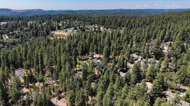 11126 Norager Way, Grass Valley, CA 95949