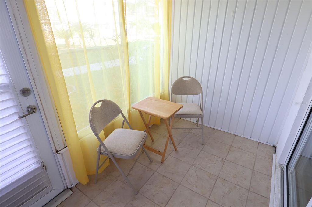 Image 9 of property listing at 1849 SUNNY DRIVE G3, Bradenton, FL 34207