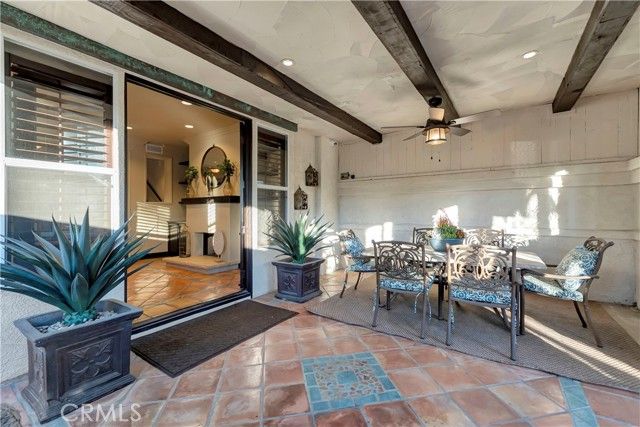221 Hartford Avenue, Huntington Beach, CA 92648