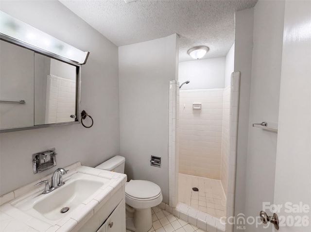 1951 Taylor Drive, Gastonia, NC 28052