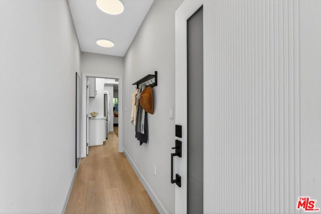 2931 S Bronson Avenue, Los Angeles, CA 90018