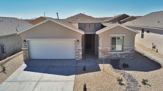 729 W Calle Escondida, Santa Teresa, NM 88008