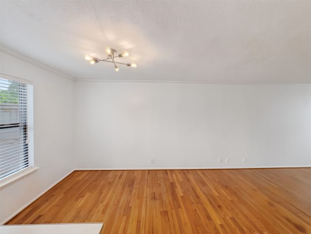 4944 N Hall Street, Dallas, TX 75235