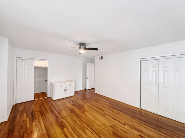 4944 N Hall Street, Dallas, TX 75235