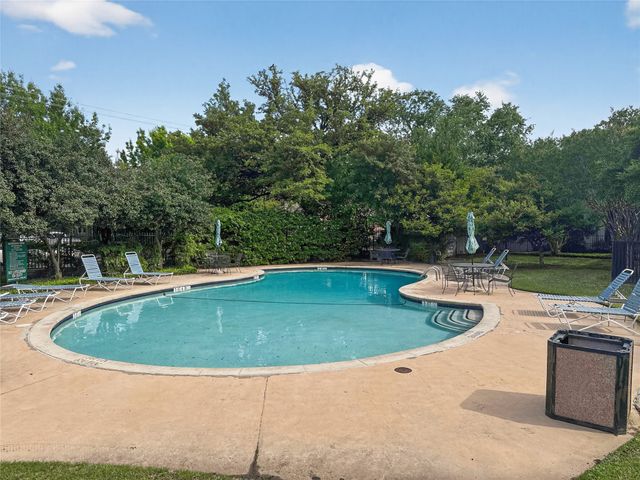 4944 N Hall Street, Dallas, TX 75235