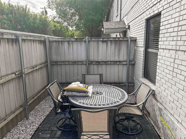 4944 N Hall Street, Dallas, TX 75235