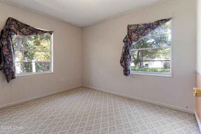 540 4th Street, Chipley, FL 32428