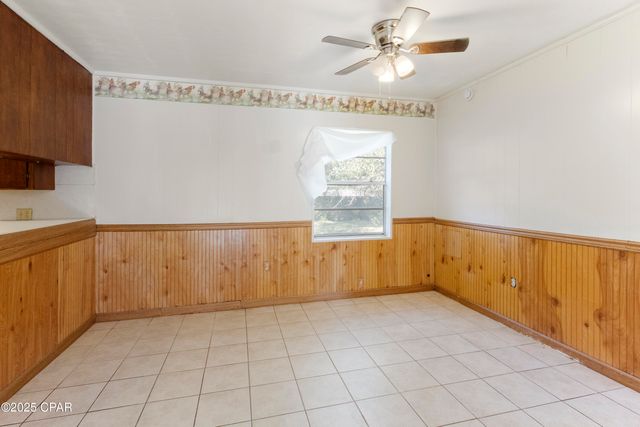 540 4th Street, Chipley, FL 32428