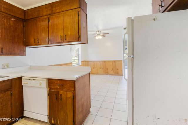 540 4th Street, Chipley, FL 32428