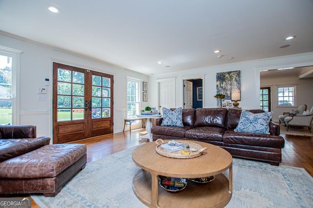 102 S Ole Hickory Trail, Carrollton, GA 30117