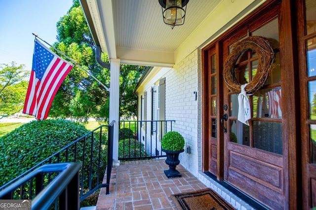 102 S Ole Hickory Trail, Carrollton, GA 30117