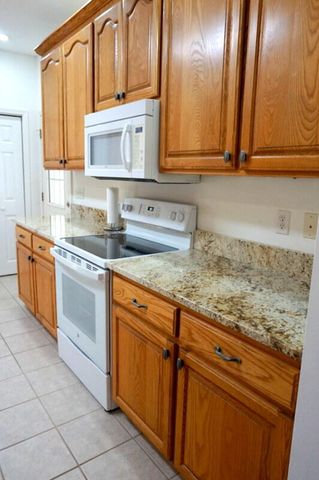 130 Trafalgar Drive, Branson, MO 65616