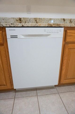 130 Trafalgar Drive, Branson, MO 65616