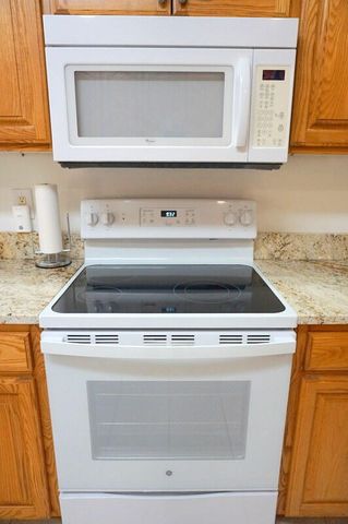 130 Trafalgar Drive, Branson, MO 65616