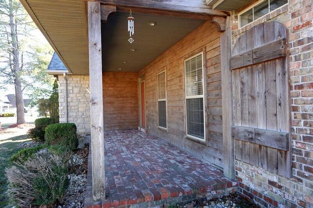 130 Trafalgar Drive, Branson, MO 65616