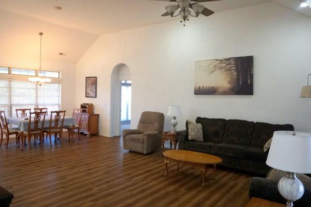 130 Trafalgar Drive, Branson, MO 65616