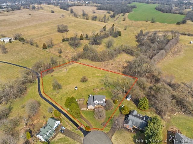 8318 Jordan Drive, Charlestown, IN 47111