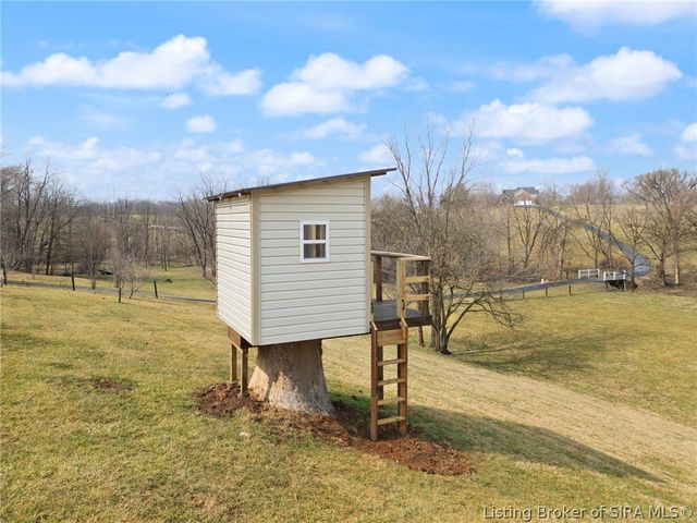 8318 Jordan Drive, Charlestown, IN 47111