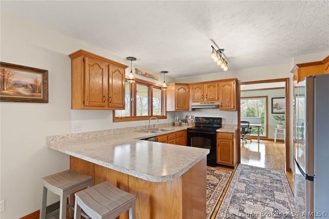 8318 Jordan Drive, Charlestown, IN 47111