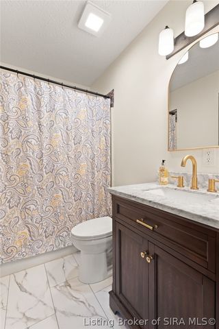 8318 Jordan Drive, Charlestown, IN 47111