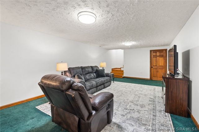 8318 Jordan Drive, Charlestown, IN 47111