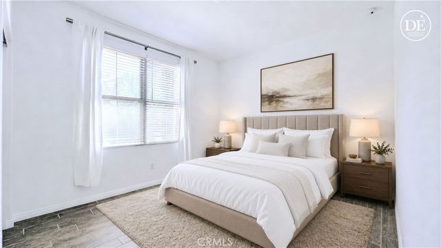 85 Thornhurst, Irvine, CA 92620