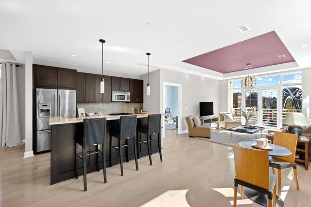 1145 N High Street, 203, Columbus, OH 43201