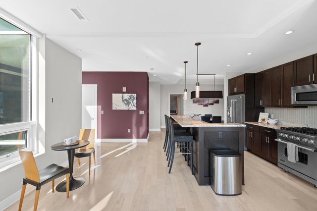 1145 N High Street, 203, Columbus, OH 43201