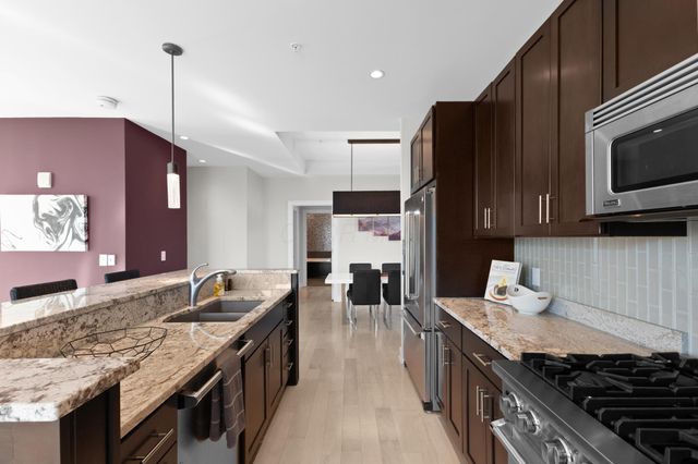 1145 N High Street, 203, Columbus, OH 43201