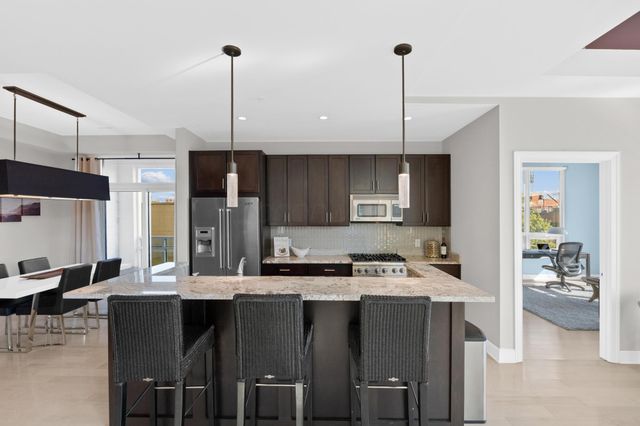 1145 N High Street, 203, Columbus, OH 43201