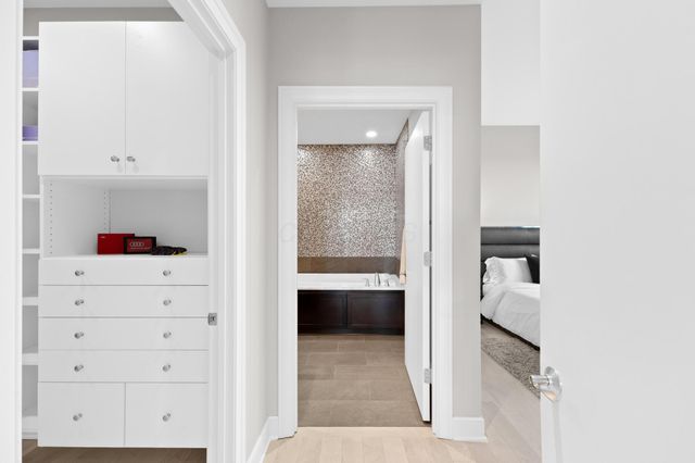 1145 N High Street, 203, Columbus, OH 43201